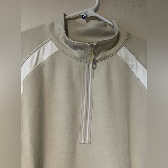 Nike Golf Beige with White accents Long Sleeve 1/4 Zipper Pullover
Size XL - Picture 4 of 13